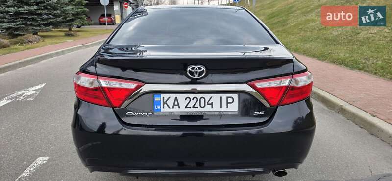 Toyota Camry 2016