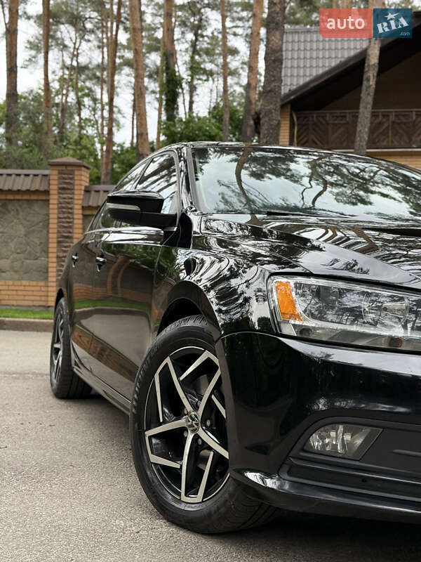 Volkswagen Jetta 2015