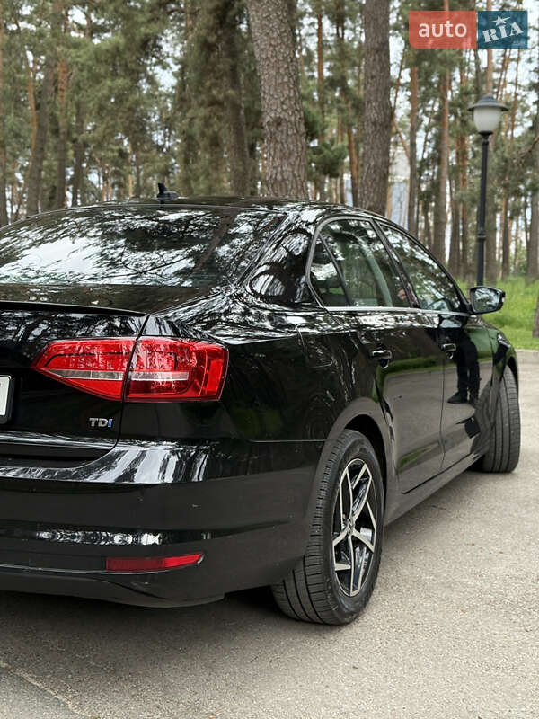 Volkswagen Jetta 2015