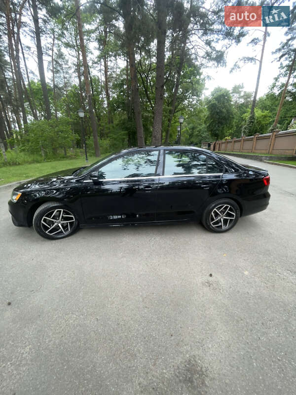 Volkswagen Jetta 2015