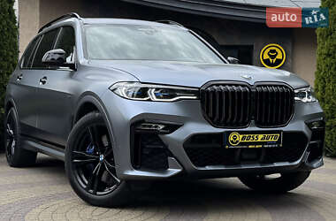 BMW X7 2021