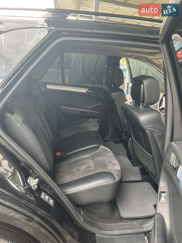 Mercedes-Benz M-Class 2007