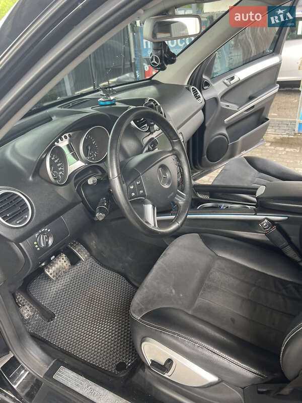 Mercedes-Benz M-Class 2007