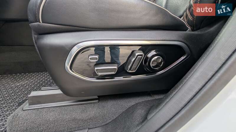 Jeep Grand Cherokee 2022