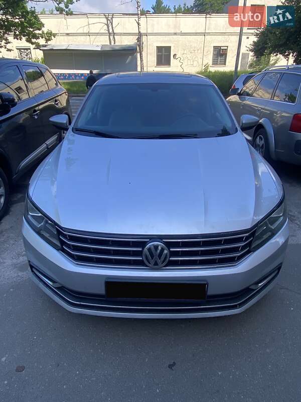 Volkswagen-0