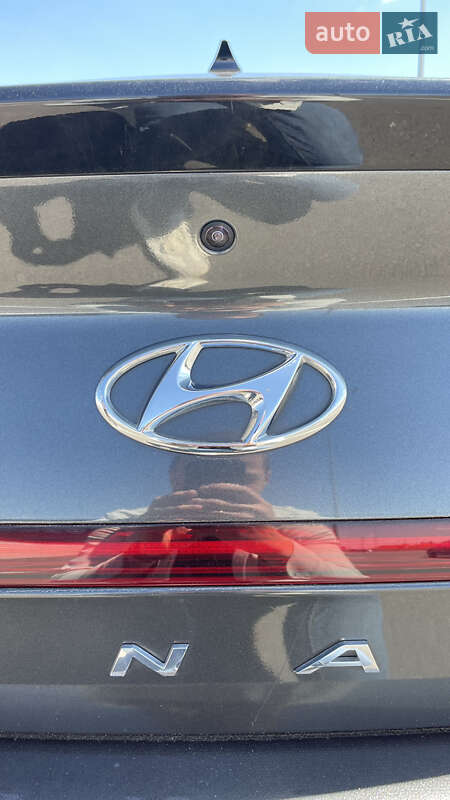 Hyundai-13