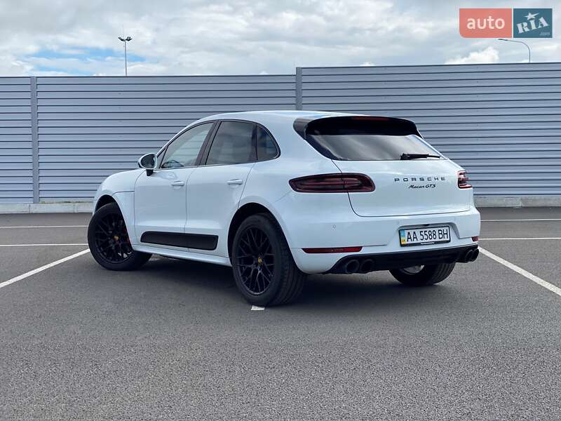 Porsche Macan 2017