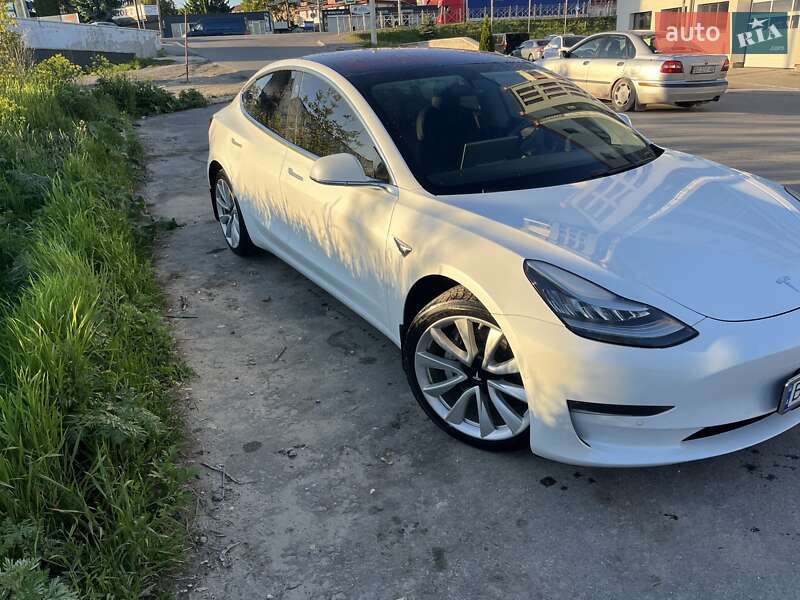 Tesla-4