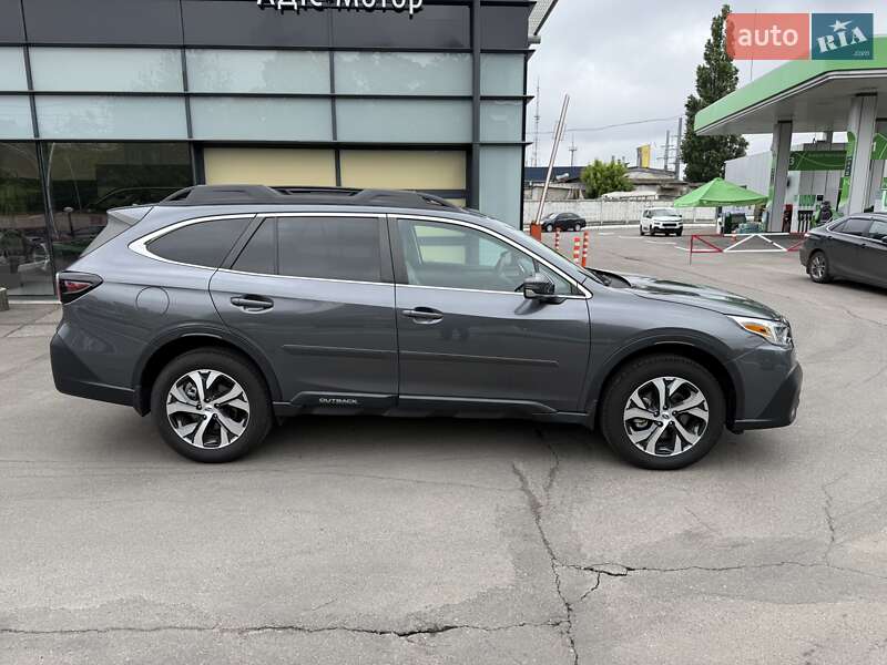 Subaru Outback 2020