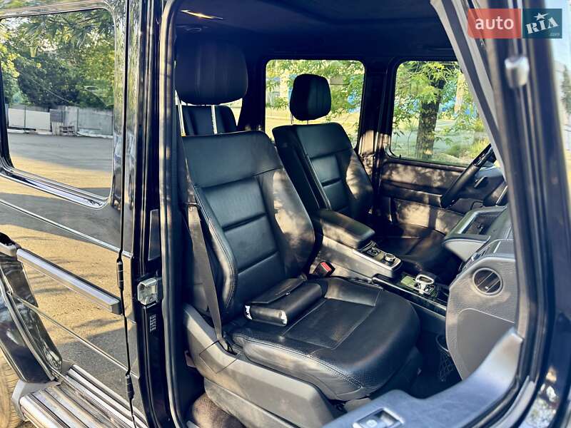 Mercedes-Benz G-Class 2012