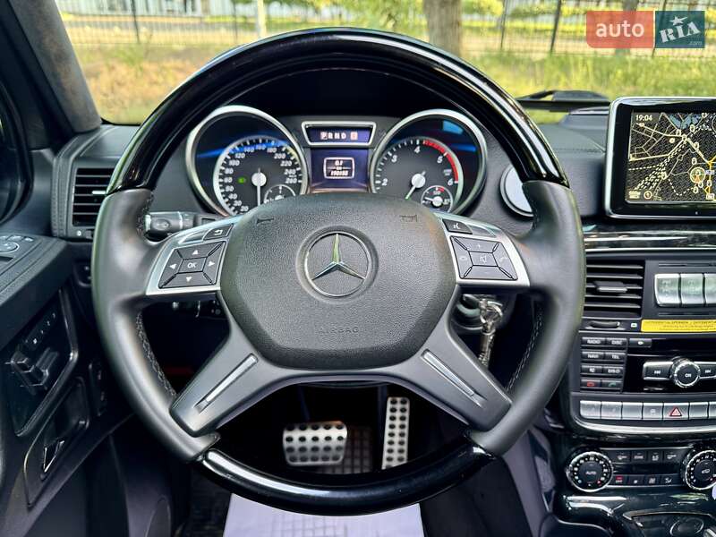 Mercedes-Benz G-Class 2012