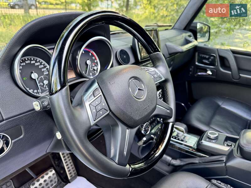 Mercedes-Benz G-Class 2012