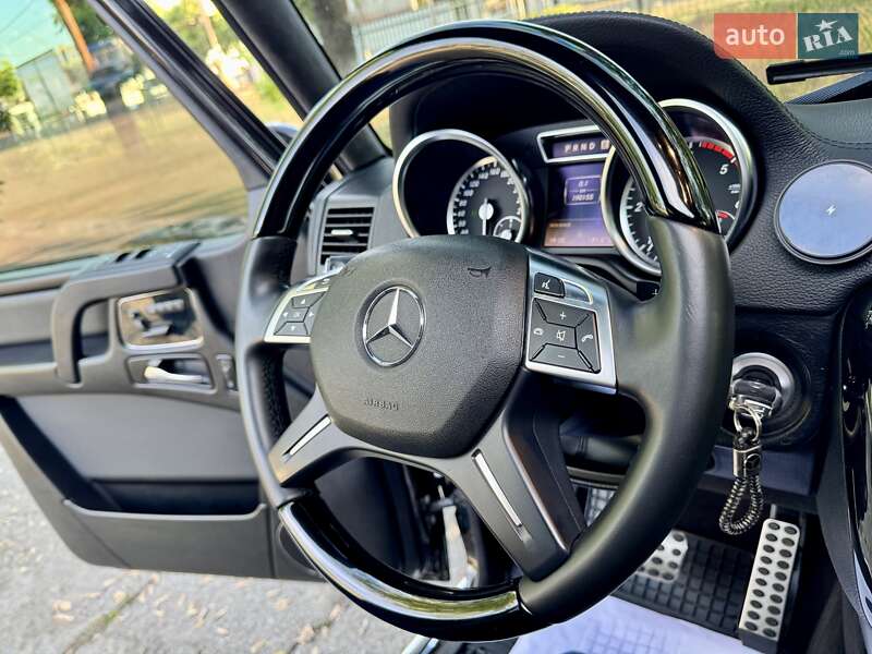 Mercedes-Benz G-Class 2012