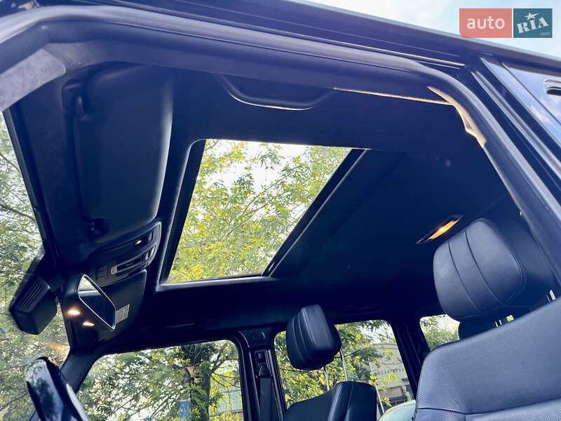 Mercedes-Benz G-Class 2012