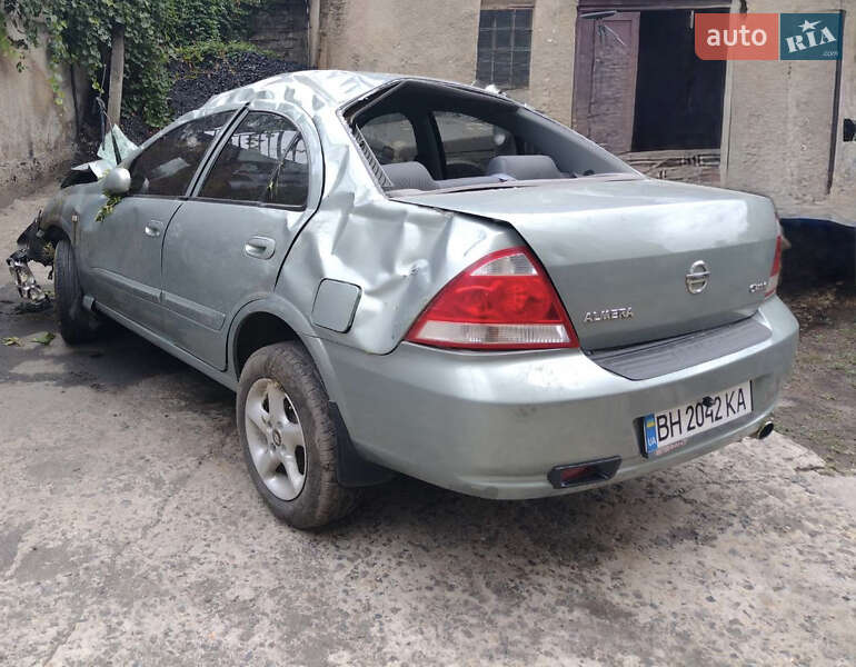 Nissan Almera 2007