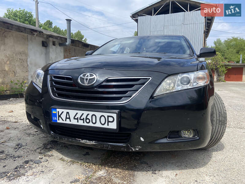 Toyota Camry 2008