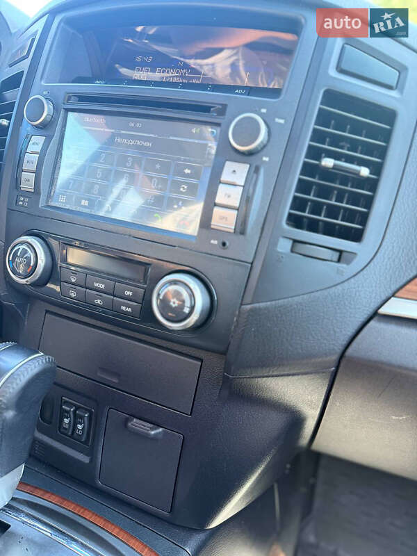 Mitsubishi Pajero 2007