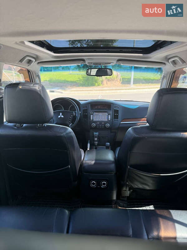 Mitsubishi Pajero 2007