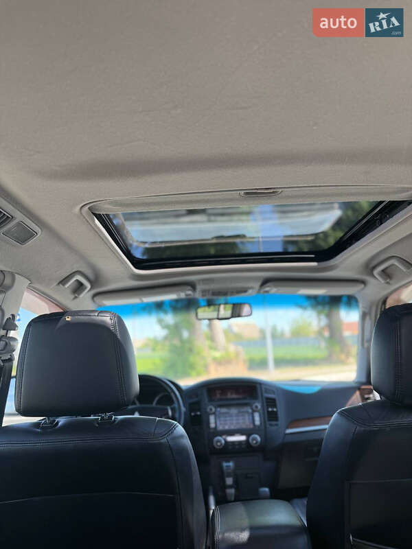 Mitsubishi Pajero 2007