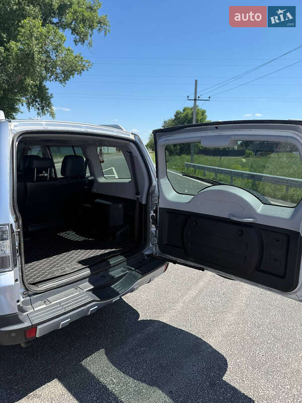 Mitsubishi Pajero 2007