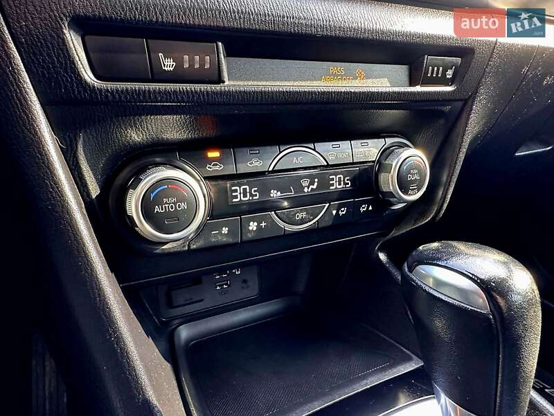 Mazda-33