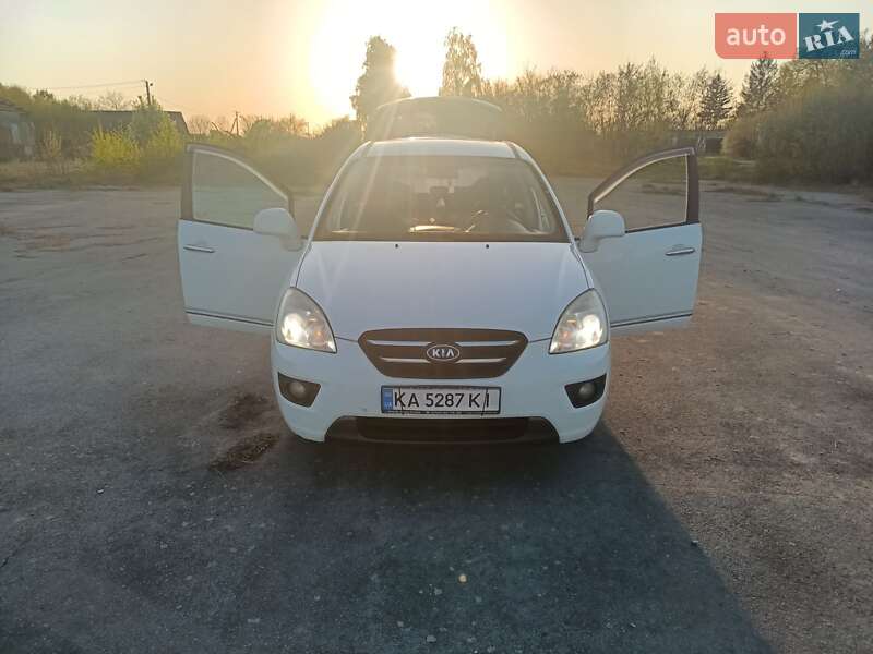 Kia Carens 2007