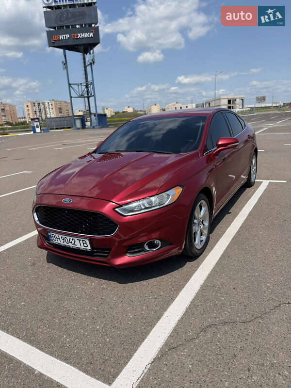 Ford Fusion 2016