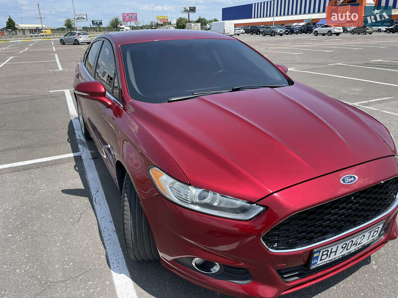 Ford Fusion 2016
