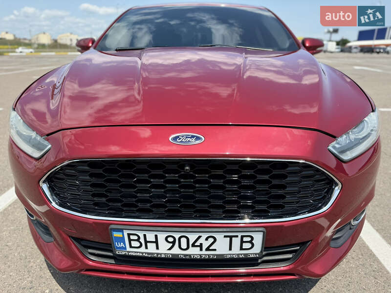Ford Fusion 2016