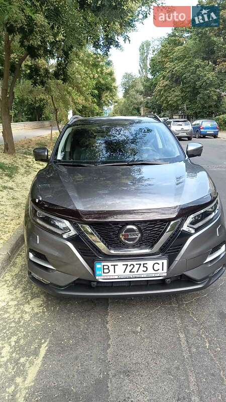 Nissan-0