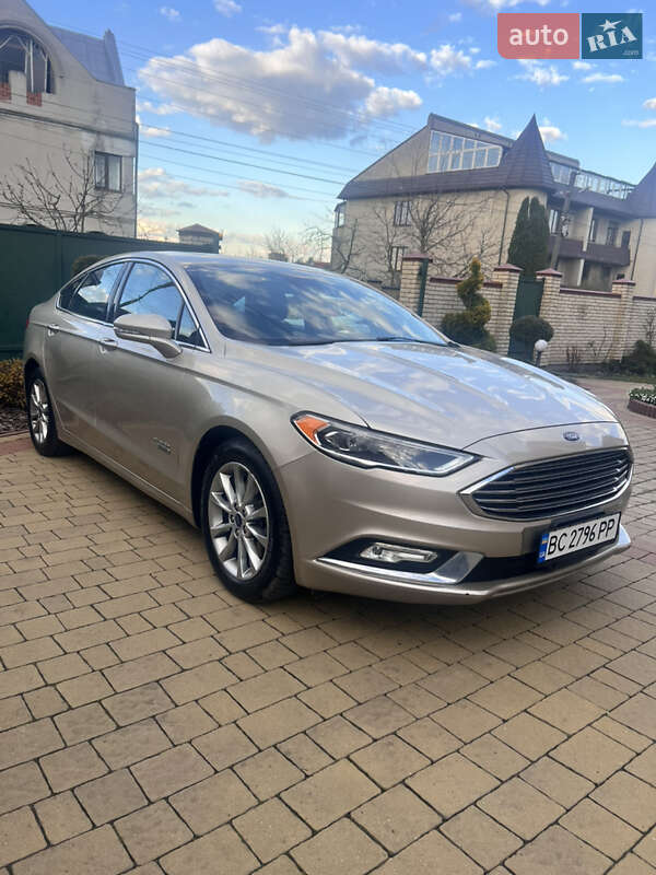 Ford Fusion 2016