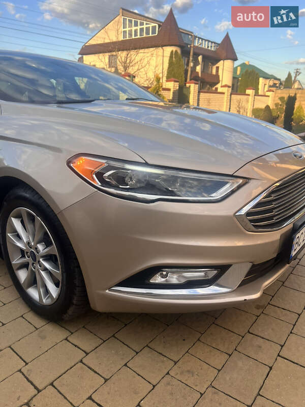 Ford Fusion 2016