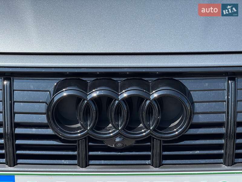 Audi e-tron Sportback 2023