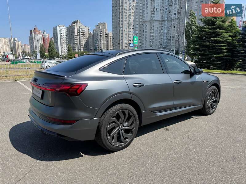 Audi e-tron Sportback 2023
