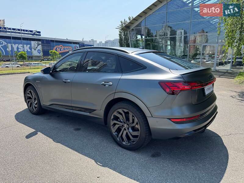 Audi e-tron Sportback 2023