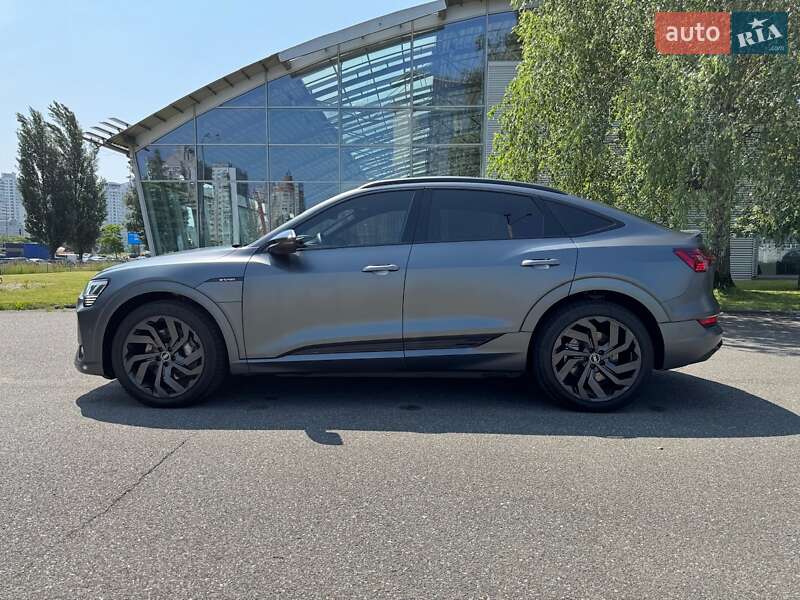Audi e-tron Sportback 2023