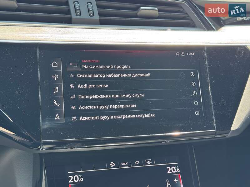 Audi e-tron Sportback 2023