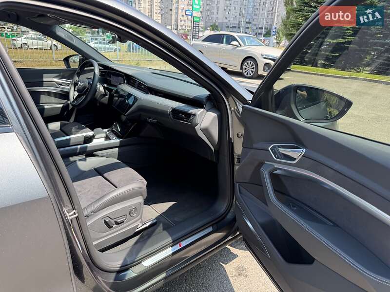 Audi e-tron Sportback 2023