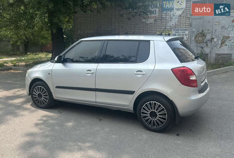 Skoda-16
