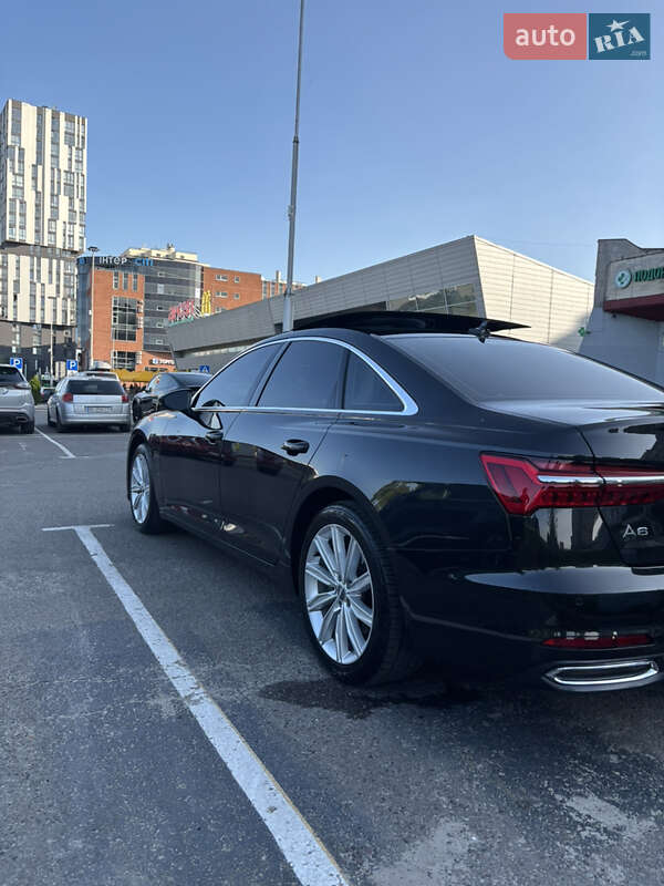Audi-8