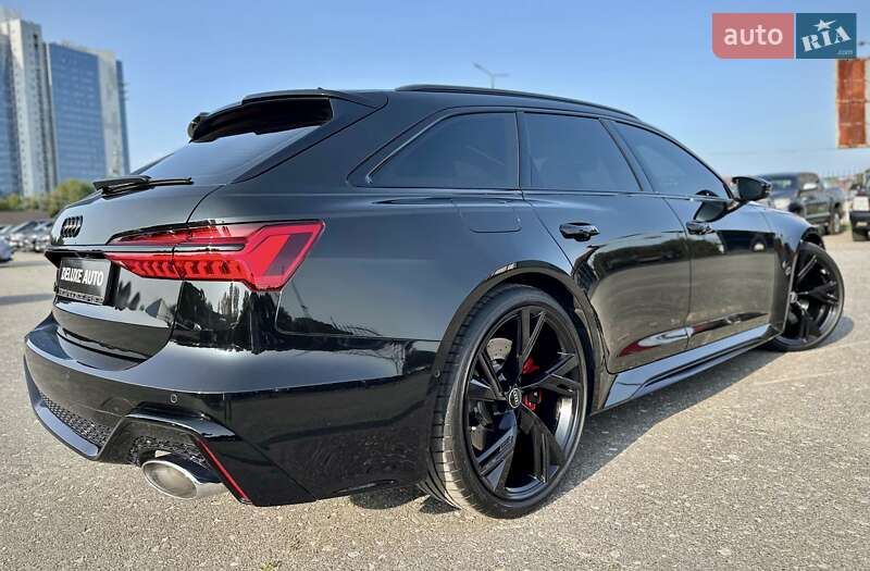 Audi RS6 2024