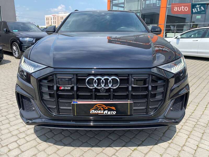 Audi SQ8 2020