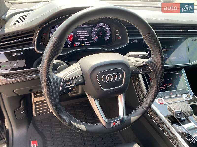 Audi SQ8 2020