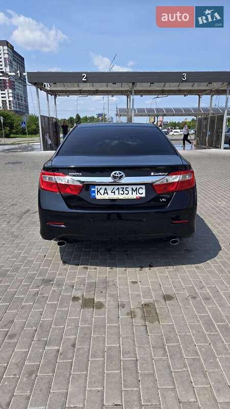 Toyota Camry 2013