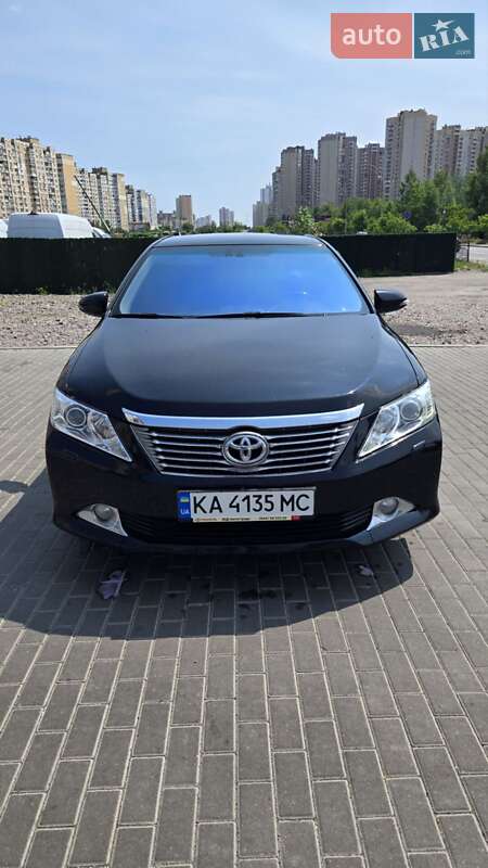 Toyota Camry 2013