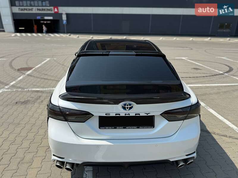 Toyota Camry 2020