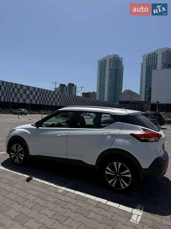 Nissan-16
