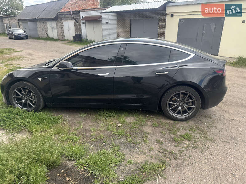 Tesla-9
