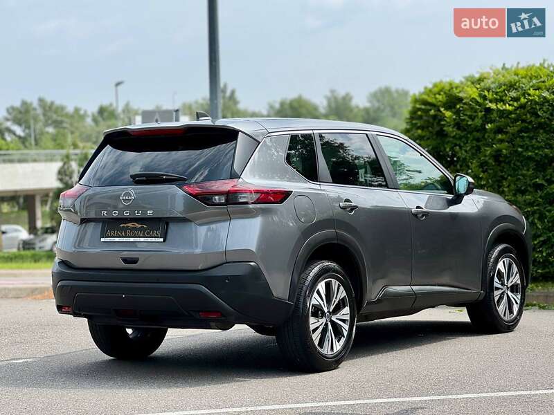 Nissan-2
