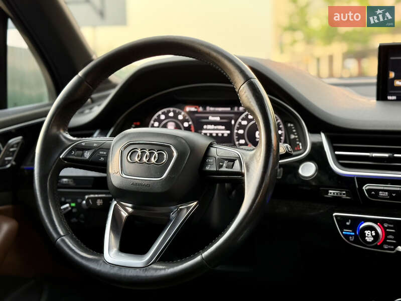 Audi Q7 2017